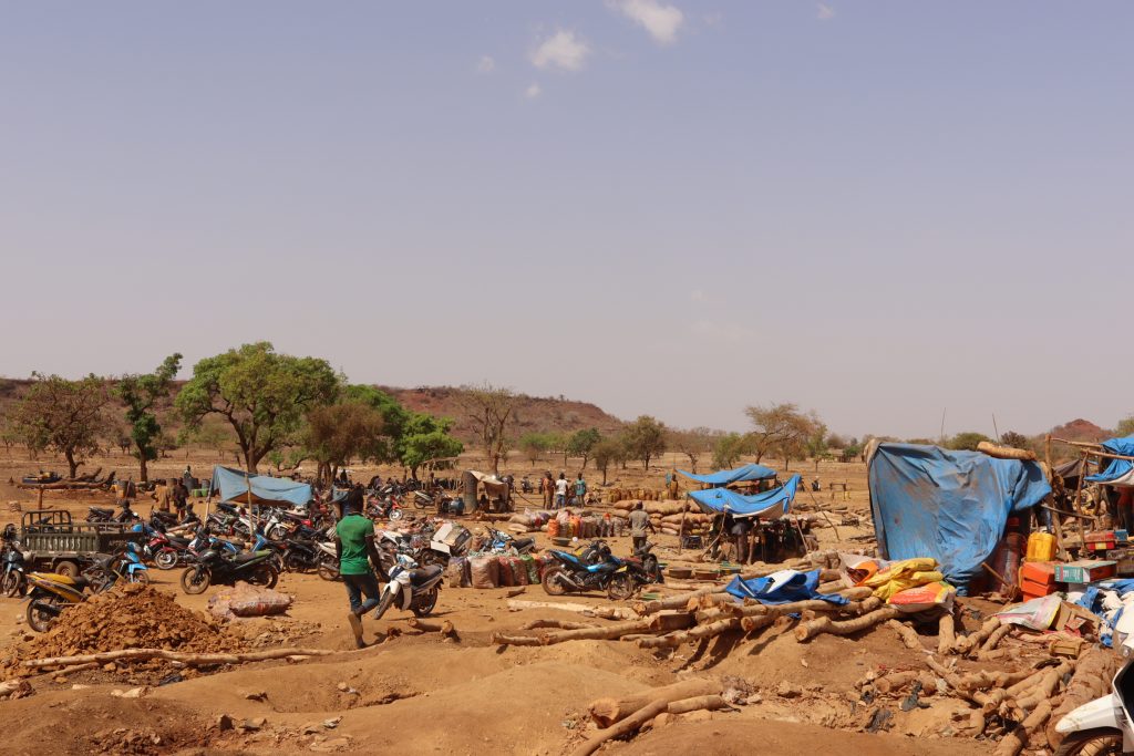 Burkina A Bilgotenga Lorpaillage Fait Dispara Tre Les Champs