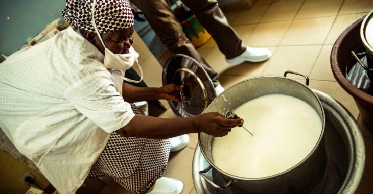 🎧A Dori, Adama Dera fabrique le yaourt de la résilience