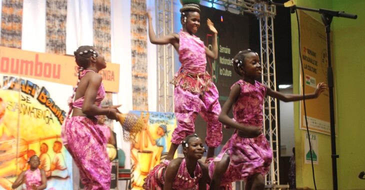 SNC 2024: les pas de danse vers la paix d'une troupe d'enfants déplacés internes de Kaya