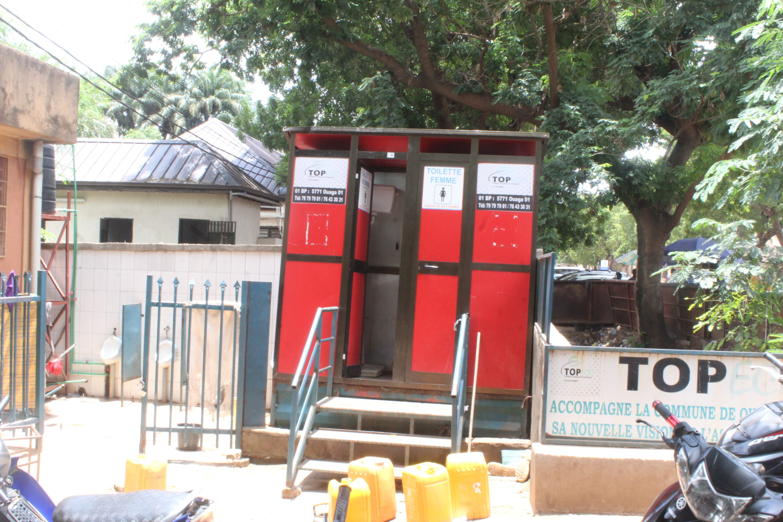 A Ouagadougou, les toilettes publiques écologiques allègent la souffrance de certains Ouagalais