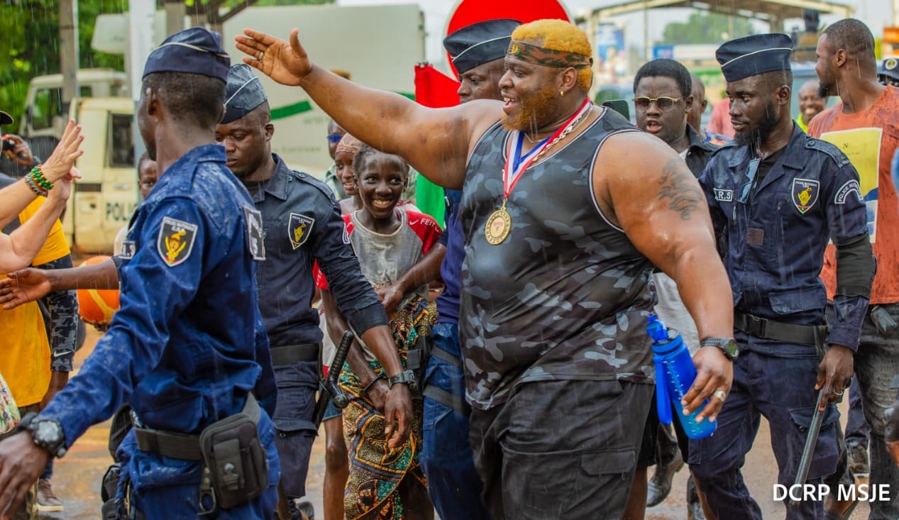 Iron Biby, retour en apothéose au Burkina Faso pour l’homme le plus fort du monde