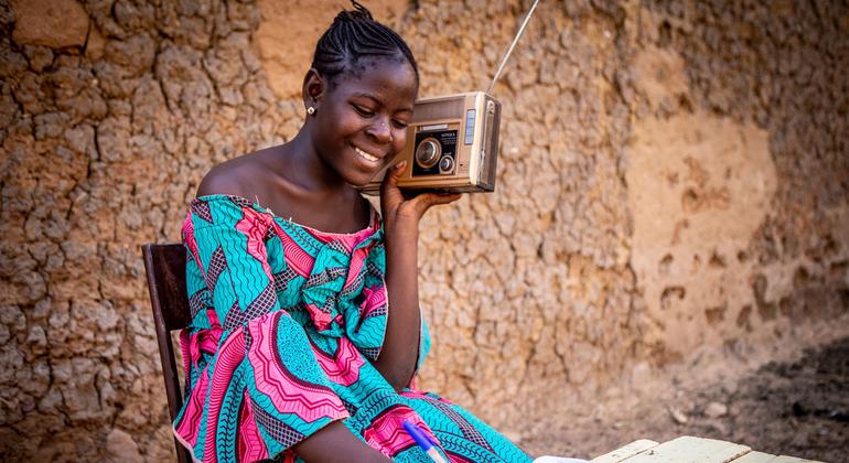 Au Burkina Faso, des radios locales sensibilisent sur le changement climatique